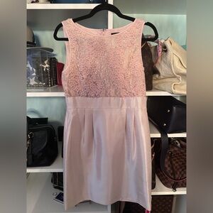 Tahari Arthur S Levine Petite Women's Dress Pink Sequins Lace Sequined 6P